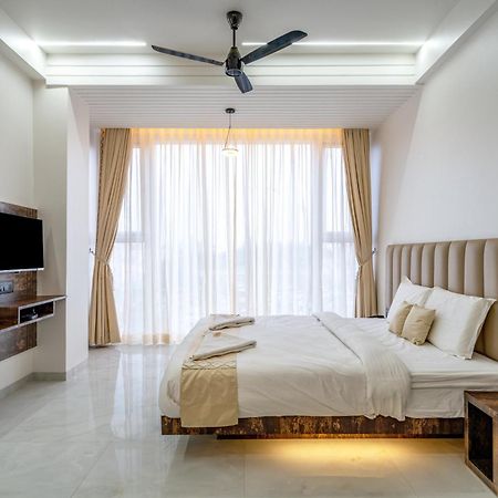 Tuljapur Hotel Darshan Executive מראה חיצוני תמונה