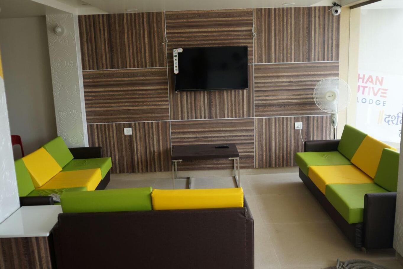 Tuljapur Hotel Darshan Executive מראה חיצוני תמונה