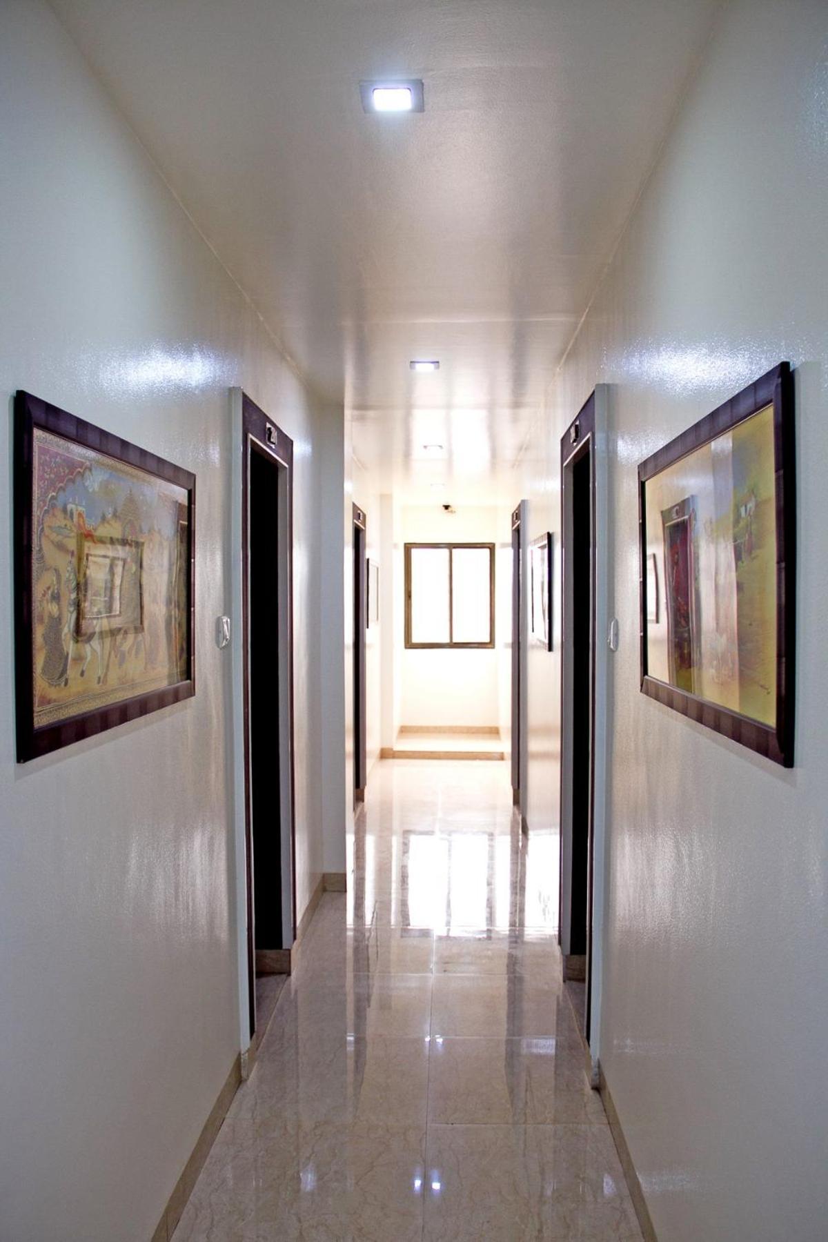 Tuljapur Hotel Darshan Executive מראה חיצוני תמונה