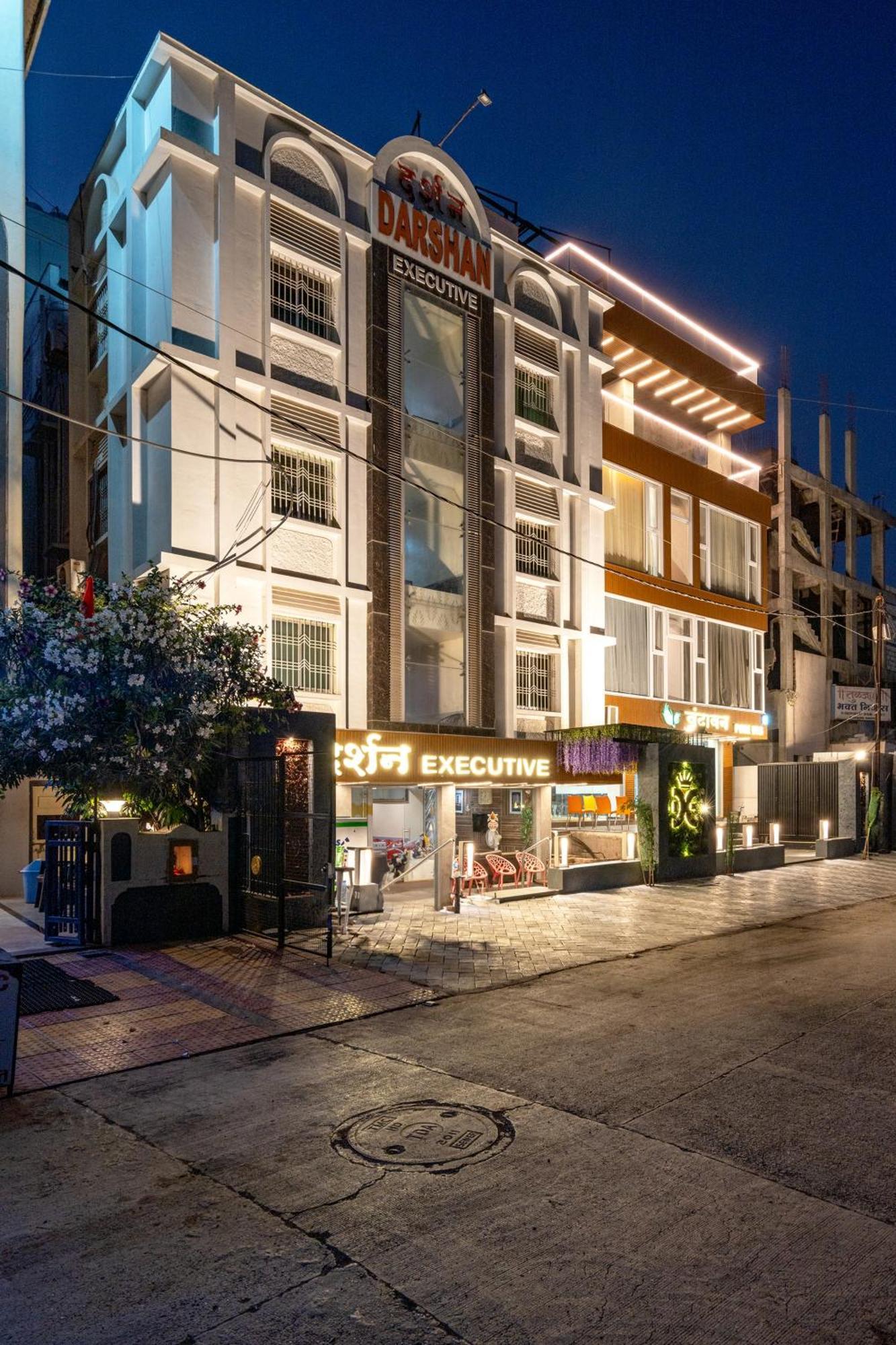 Tuljapur Hotel Darshan Executive מראה חיצוני תמונה
