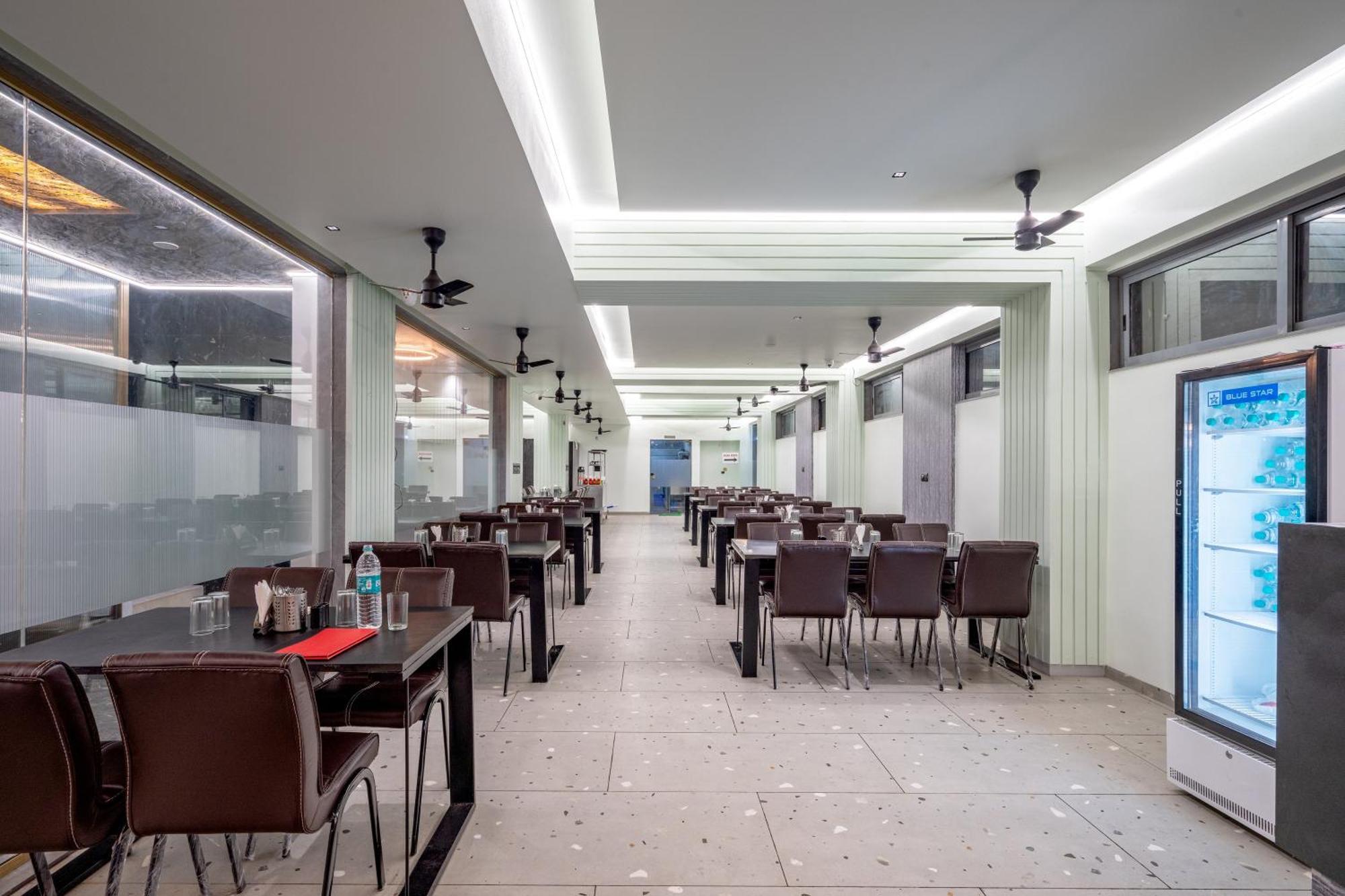 Tuljapur Hotel Darshan Executive מראה חיצוני תמונה